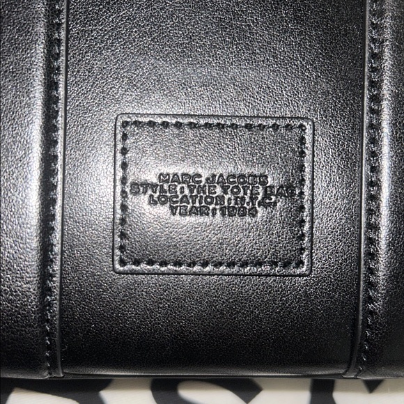 Marc Jacobs Black Crossbody mini Bag - Picture 10 of 10